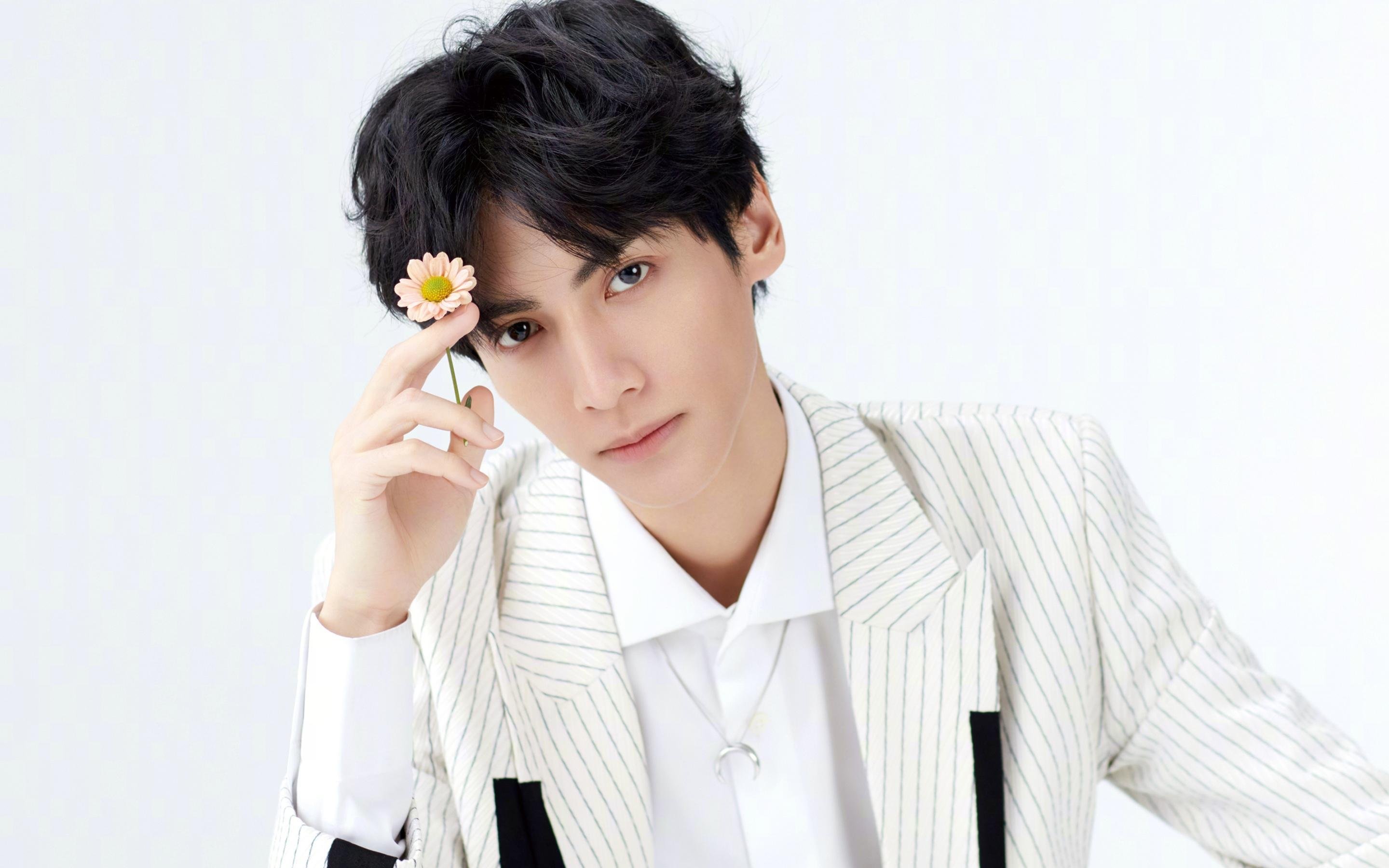 世俱杯对阵表-_户外攀岩比赛：攀登极限，勇者无惧_，户外攀岩的好处