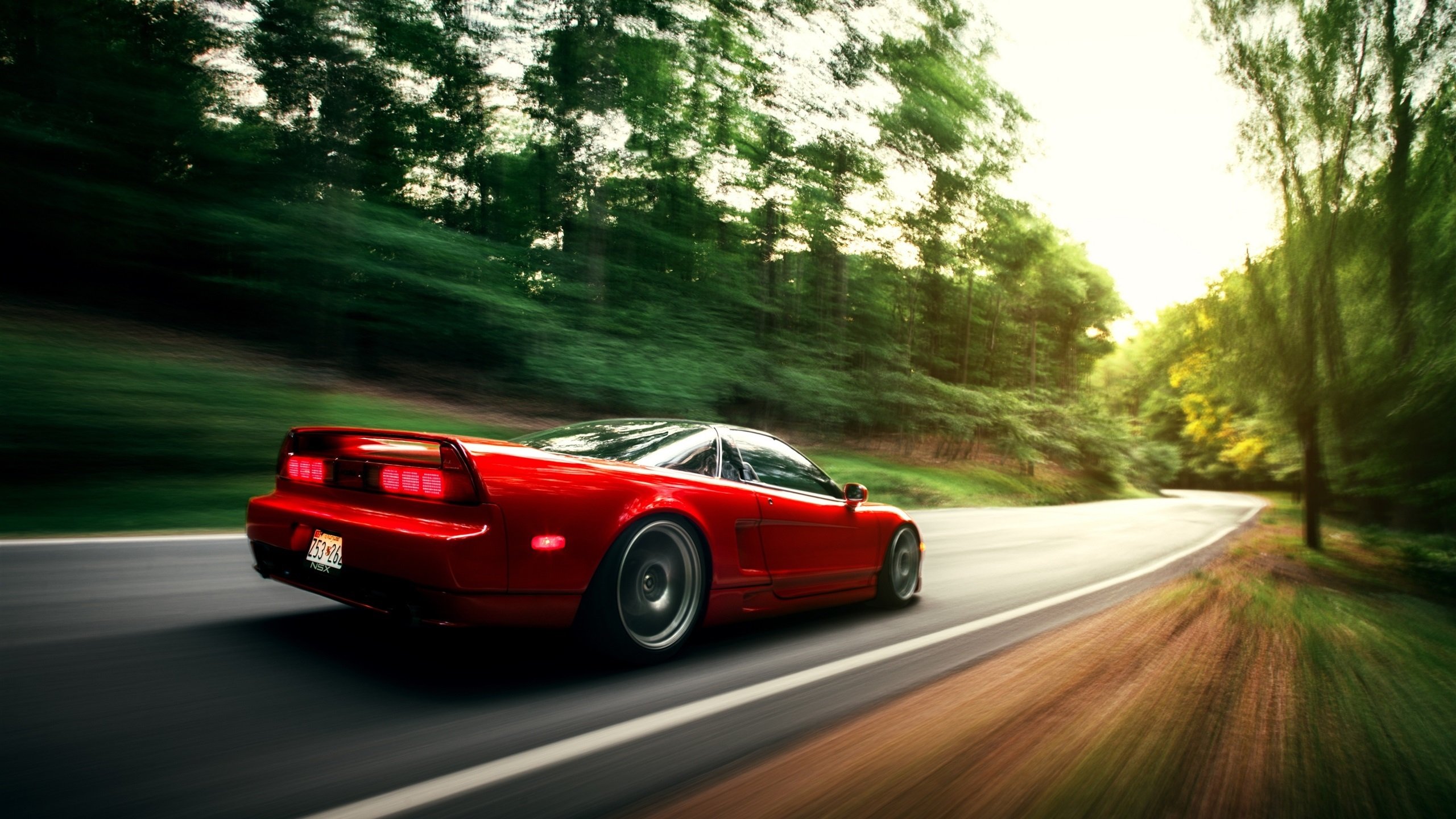 FIFA世俱杯-中超联赛冠军归属悬念升级，引发球迷热议，中超冠军球队