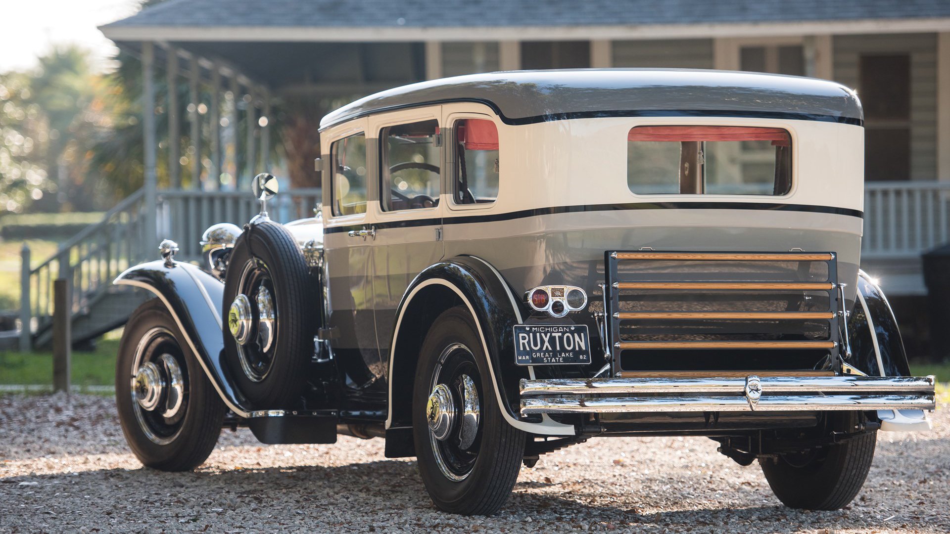 传奇球星的“退休生活”:他们的日常与新身份,足球球星退役视频