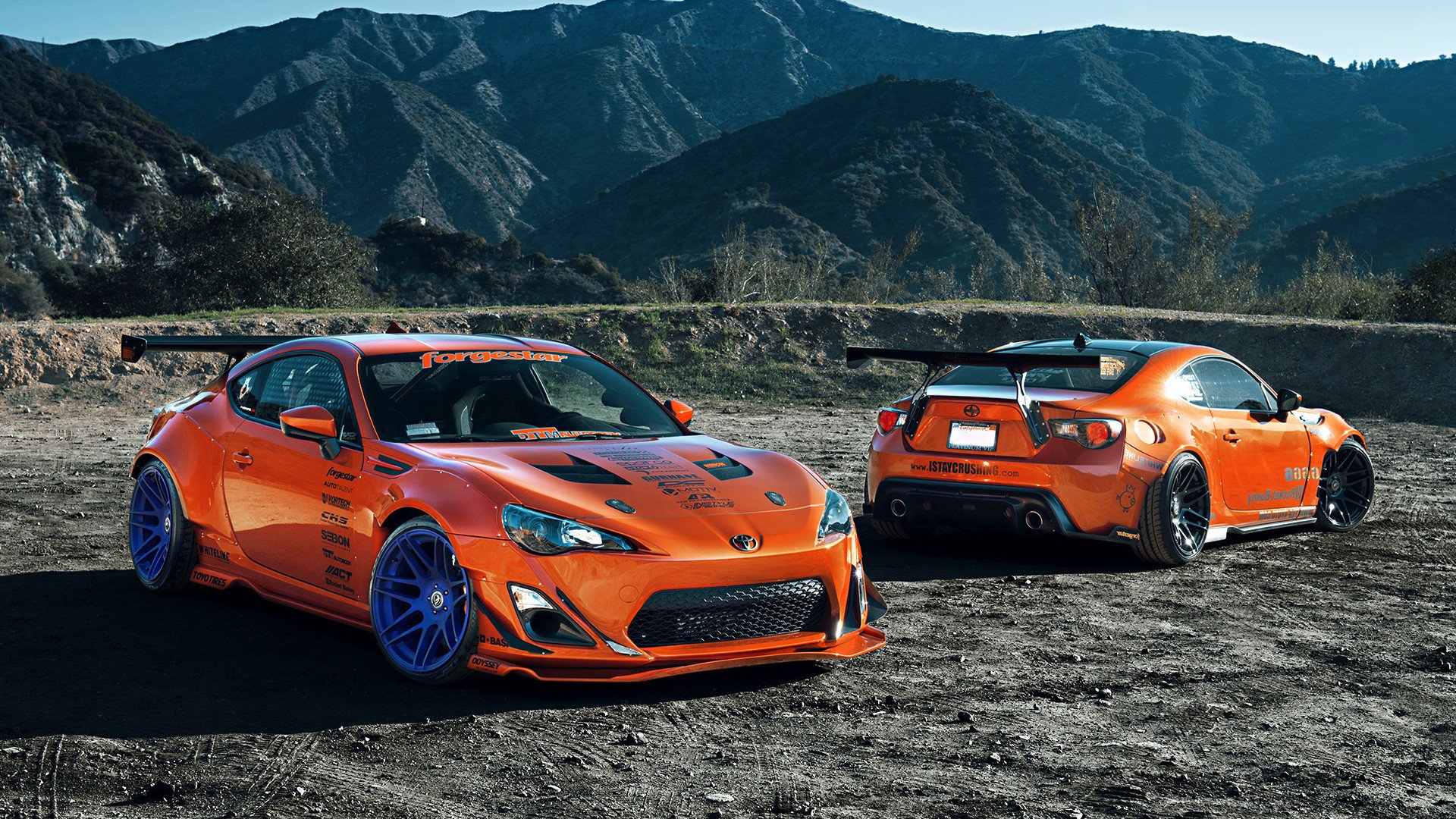 星光夜跑炫彩开启，点亮城市运动新风尚，星光跑道图片